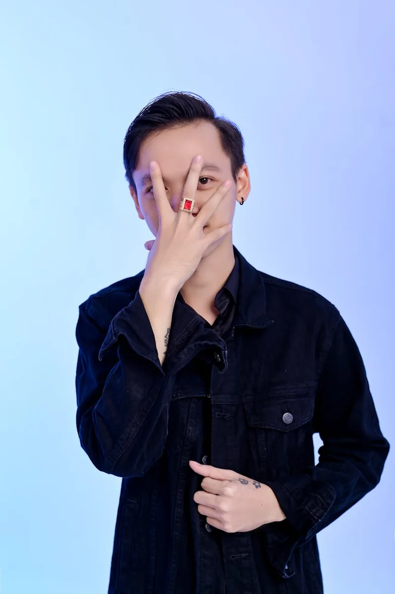 入口核验页面中标题、描述与跳转提示所在区域的示意，用于说明记录异常时应保留的位置